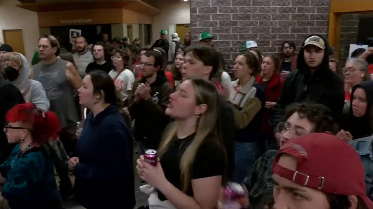 Protestors request temporary restraining order for Hermantown data center — Cloquet Technology news