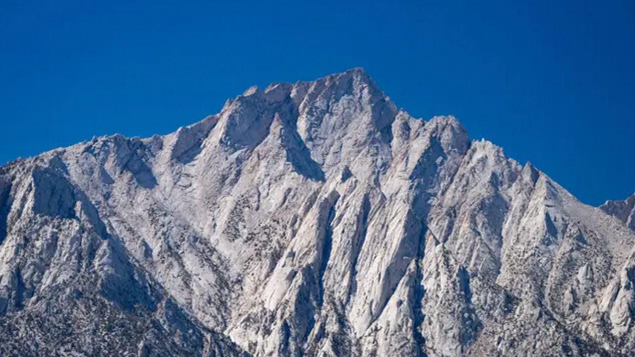 Body of missing hiker recovered from tallest mountain in Lower 48 after storms stall efforts — Cloquet Sports news